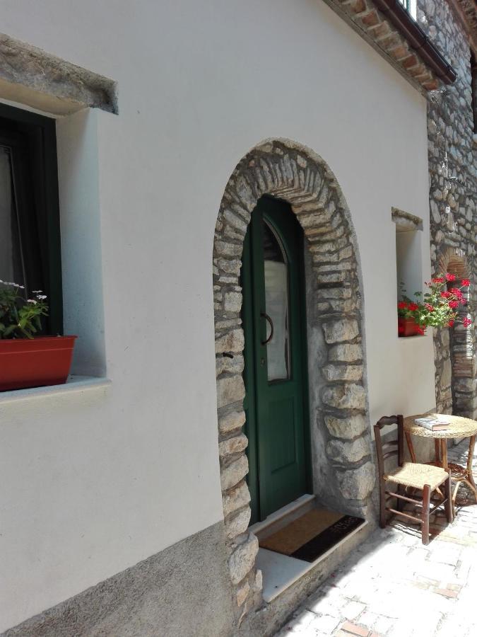 B&B Il Buon Cammino Roccamandolfi Bagian luar foto