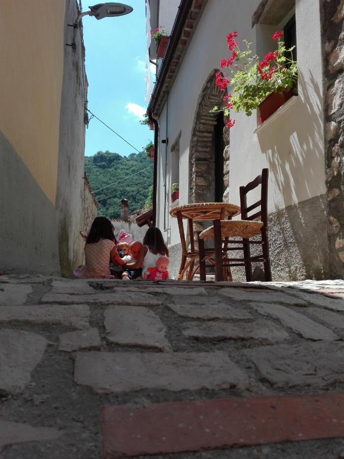 B&B Il Buon Cammino Roccamandolfi Bagian luar foto